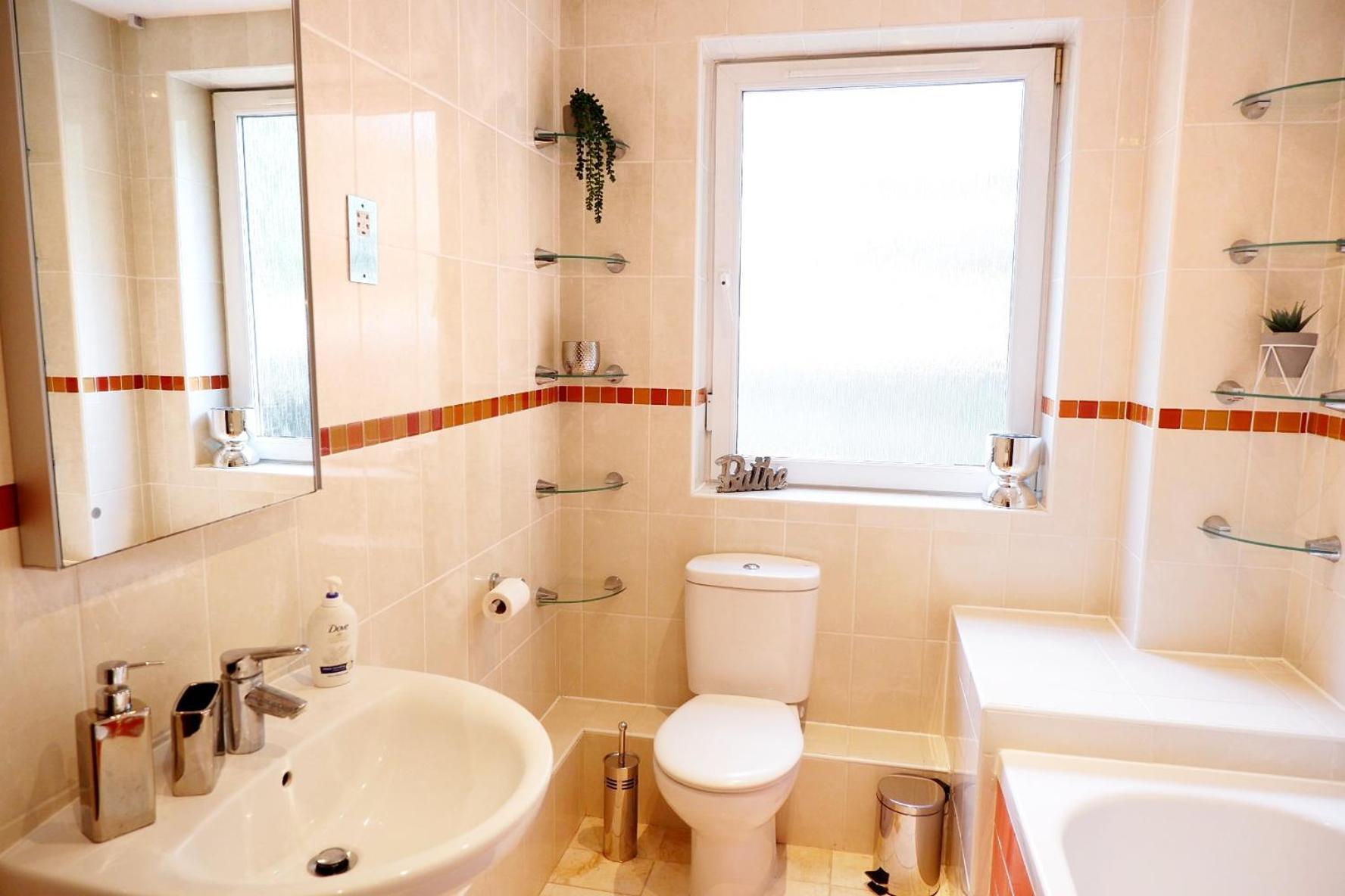 Stunning Apartment Close To Cambridge Station With Free Parking! 외부 사진